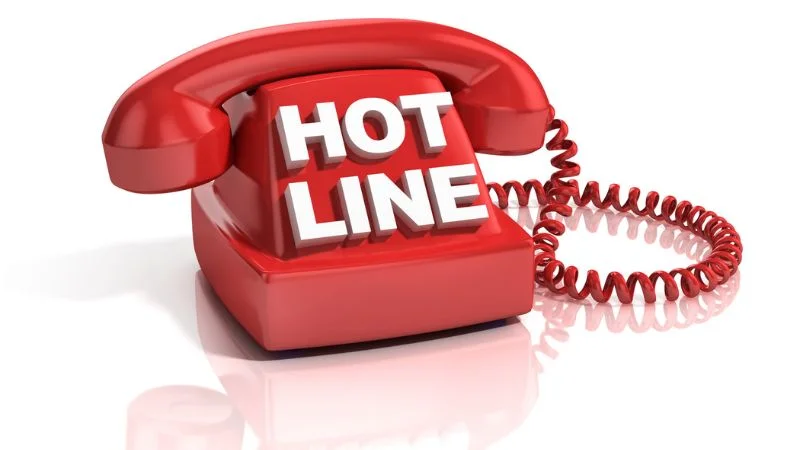 Liên hệ Top88 Thông qua Hotline trực tiếp
